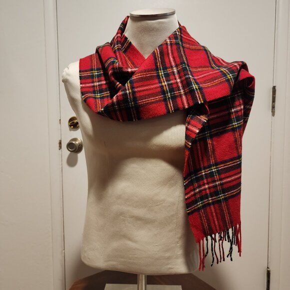 Royal Stewart Tartan Plaid 100% Merino Wool Scarf - Picture 2 of 8